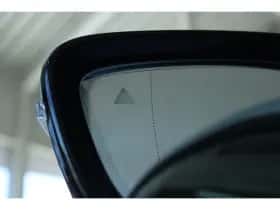 BMW i4 (2025) thumbnail 14