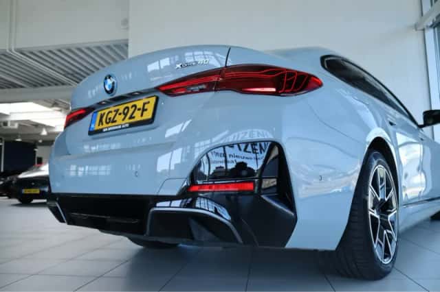 BMW i4 (2025) thumbnail 18