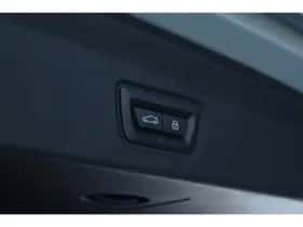 BMW i4 (2025) thumbnail 22