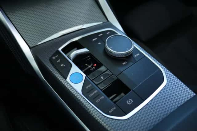 BMW i4 (2025) thumbnail 34