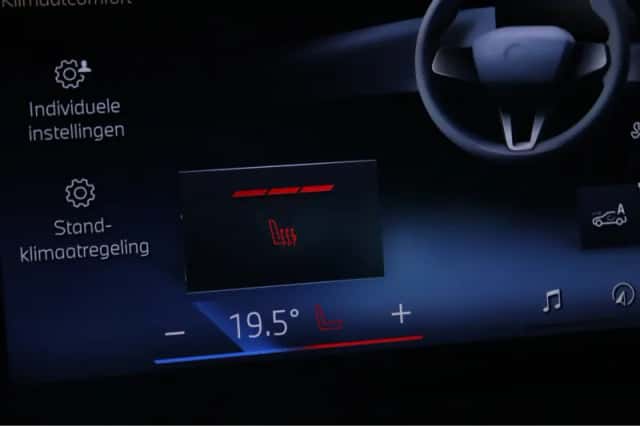 BMW i4 (2025) thumbnail 42
