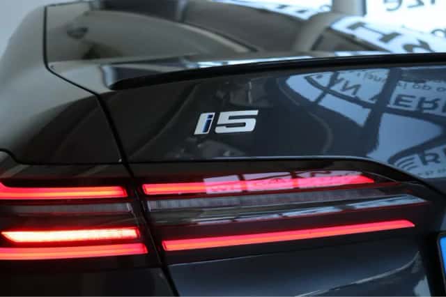 BMW i5 (2026) thumbnail 20