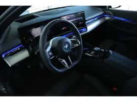 BMW i5 (2026) thumbnail 32