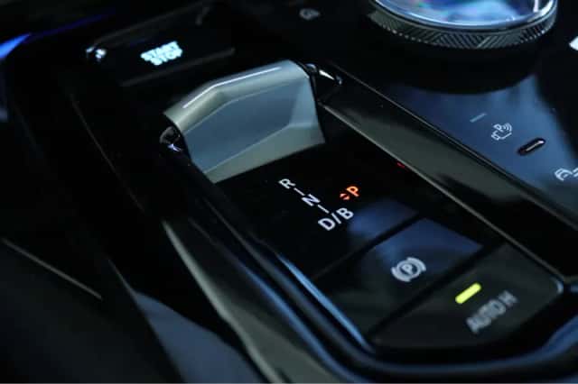 BMW i5 (2026) thumbnail 34