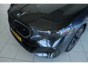 BMW i5 (2026) thumbnail 6