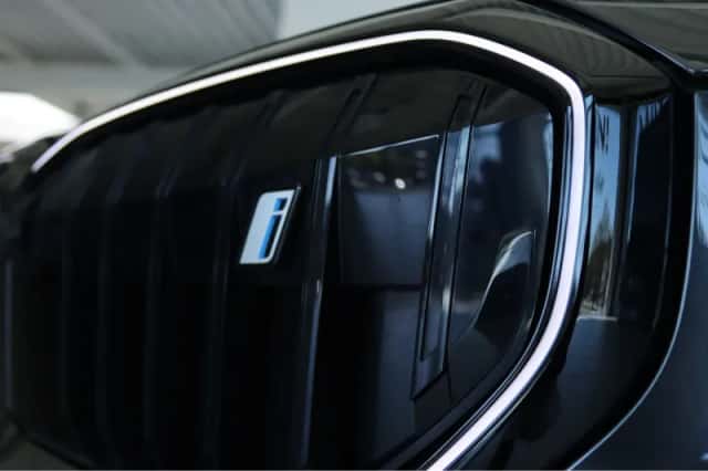 BMW i5 (2026) thumbnail 7