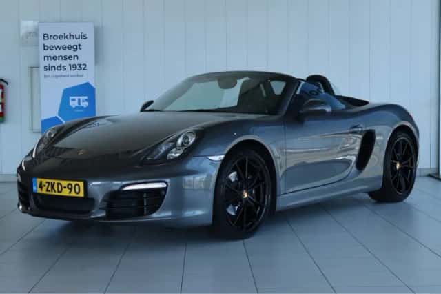 Porsche Boxster (2015) thumbnail 1