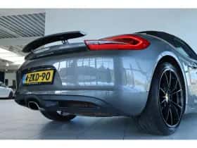 Porsche Boxster (2015) thumbnail 17