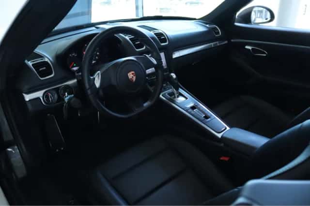 Porsche Boxster (2015) thumbnail 22