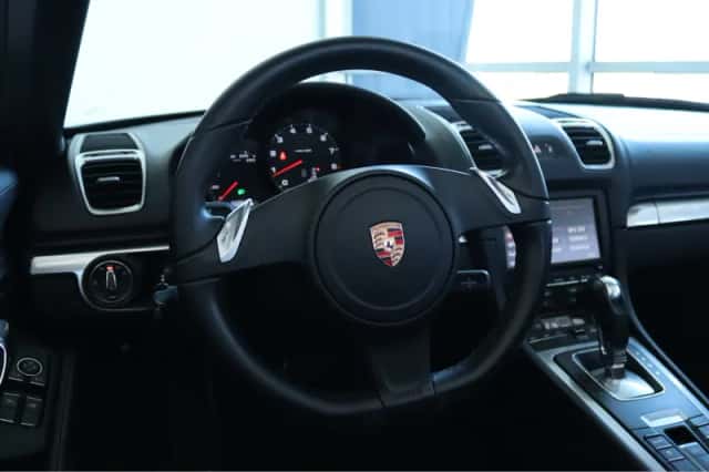 Porsche Boxster (2015) thumbnail 34