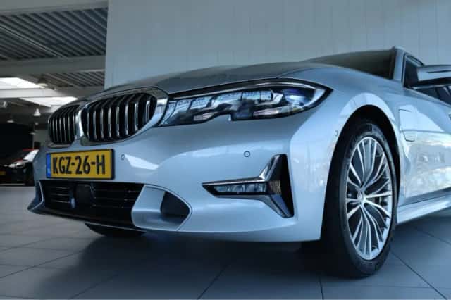 BMW 3-Serie (2021) thumbnail 5