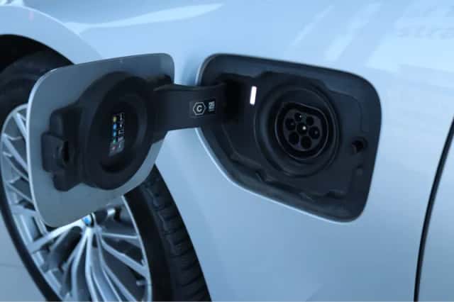 BMW 3-Serie (2021) thumbnail 8