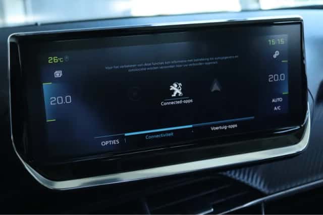 Peugeot e-2008 (2021) thumbnail 26