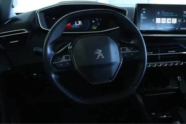 Peugeot e-2008 (2021) thumbnail 29