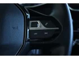Peugeot e-2008 (2021) thumbnail 30