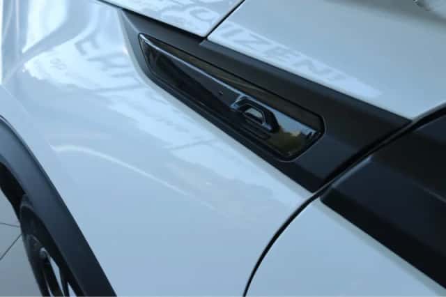 Peugeot e-2008 (2021) thumbnail 8