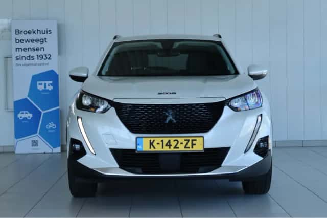 Peugeot e-2008 (2021) thumbnail 10