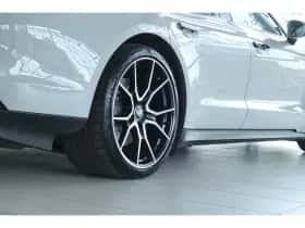 Porsche Taycan (2022) thumbnail 13