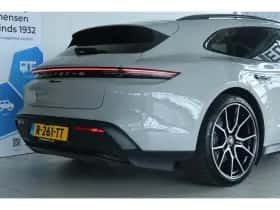 Porsche Taycan (2022) thumbnail 14
