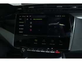 Peugeot 308 (2022) thumbnail 18