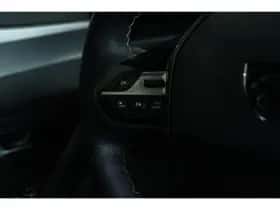 Peugeot 308 (2022) thumbnail 25