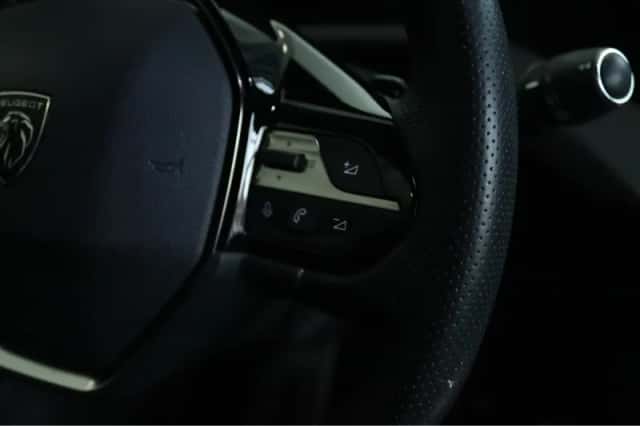Peugeot 308 (2022) thumbnail 26