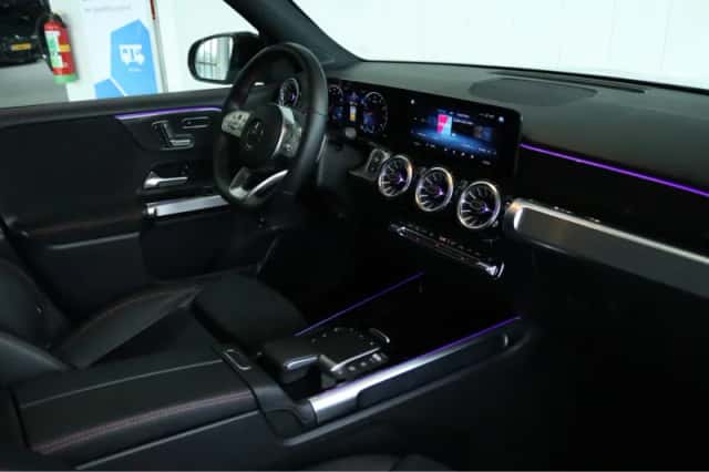 Mercedes-Benz GLB-Klasse (2021) thumbnail 4