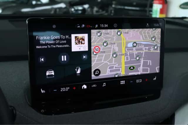 Škoda Enyaq (2022) thumbnail 21