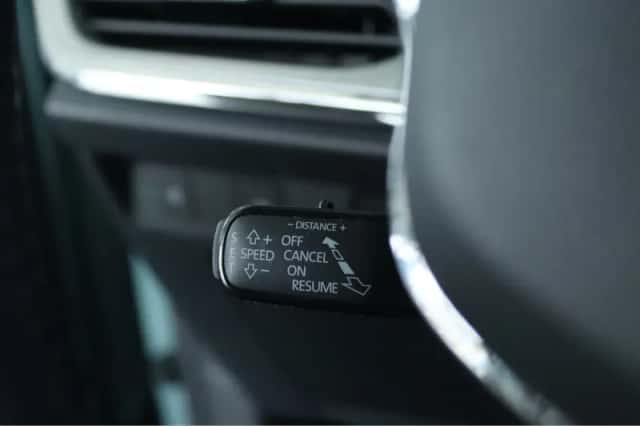Škoda Enyaq (2022) thumbnail 24