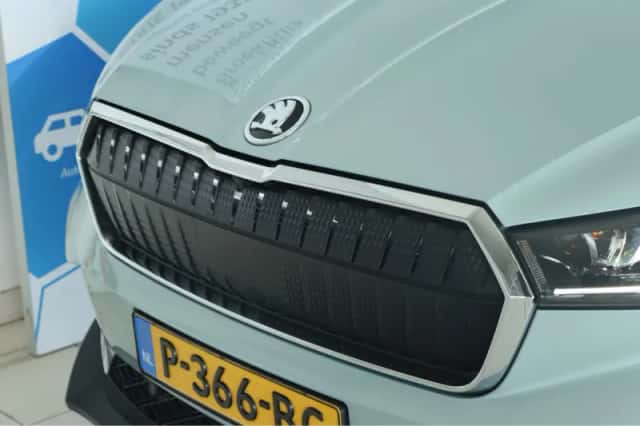 Škoda Enyaq (2022) thumbnail 5