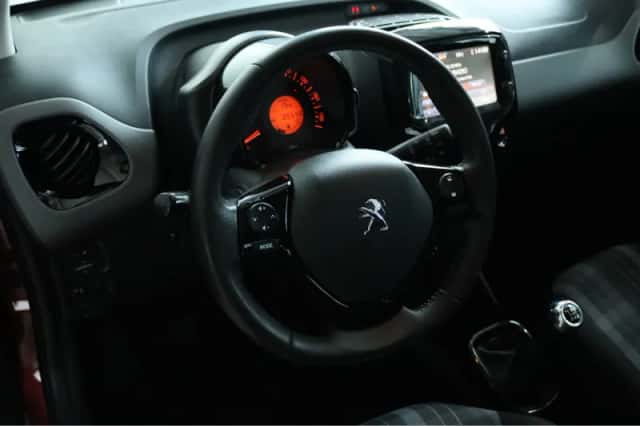 Peugeot 108 (2020) thumbnail 14