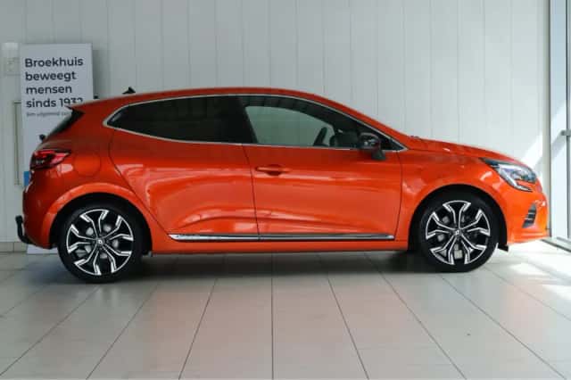 Renault Clio (2022) thumbnail 11