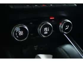 Renault Clio (2022) thumbnail 23