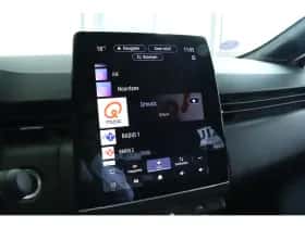 Renault Clio (2022) thumbnail 25