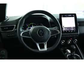Renault Clio (2022) thumbnail 31