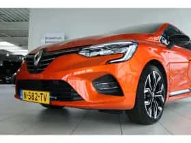 Renault Clio (2022) thumbnail 5