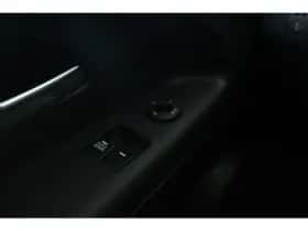 Kia Venga (2015) thumbnail 15