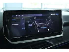 Peugeot e-2008 (2023) thumbnail 26