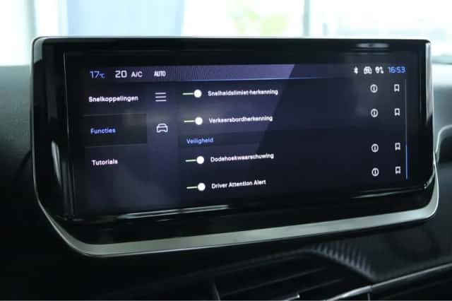 Peugeot e-2008 (2023) thumbnail 29