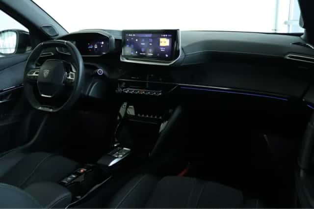 Peugeot e-2008 (2023) thumbnail 4