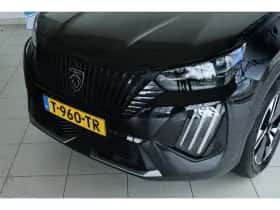Peugeot e-2008 (2023) thumbnail 6