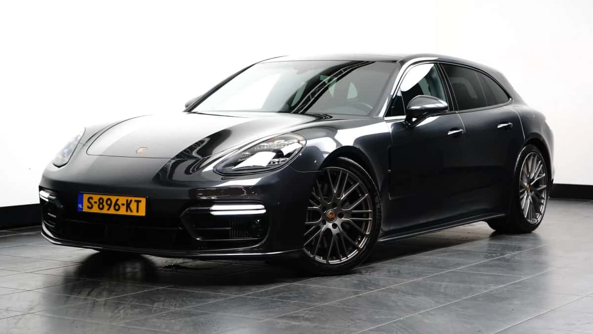 Porsche Panamera (2022) — foto 1