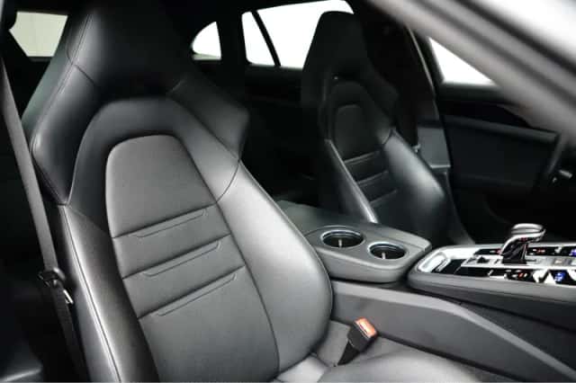 Porsche Panamera (2022) thumbnail 3