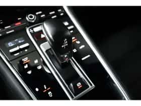 Porsche Panamera (2022) thumbnail 35