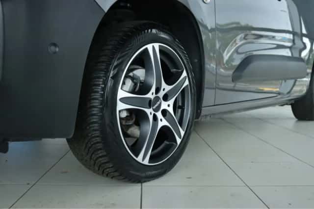 Peugeot Partner (2019) thumbnail 5