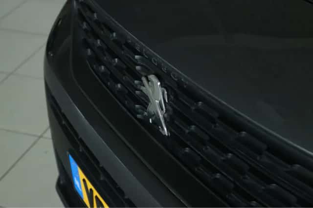 Peugeot Partner (2019) thumbnail 9