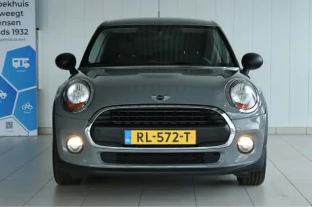 MINI Mini (2018) thumbnail 8