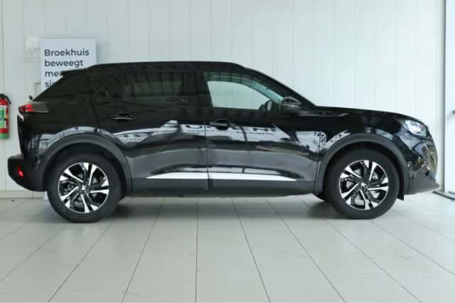 Peugeot e-2008 (2021) thumbnail 13