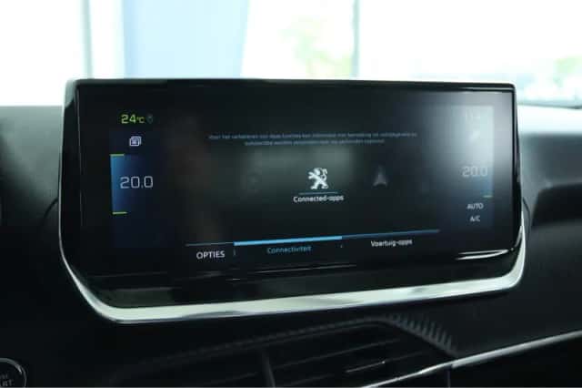 Peugeot e-2008 (2021) thumbnail 30