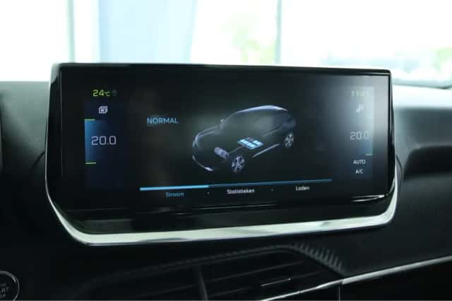 Peugeot e-2008 (2021) thumbnail 31